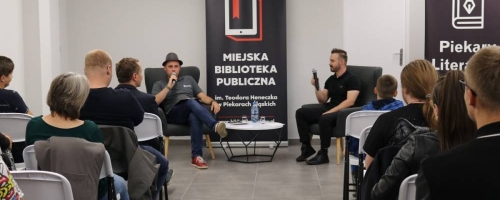 Promocja debiutanckiej powieści Sebastiana Konowoła